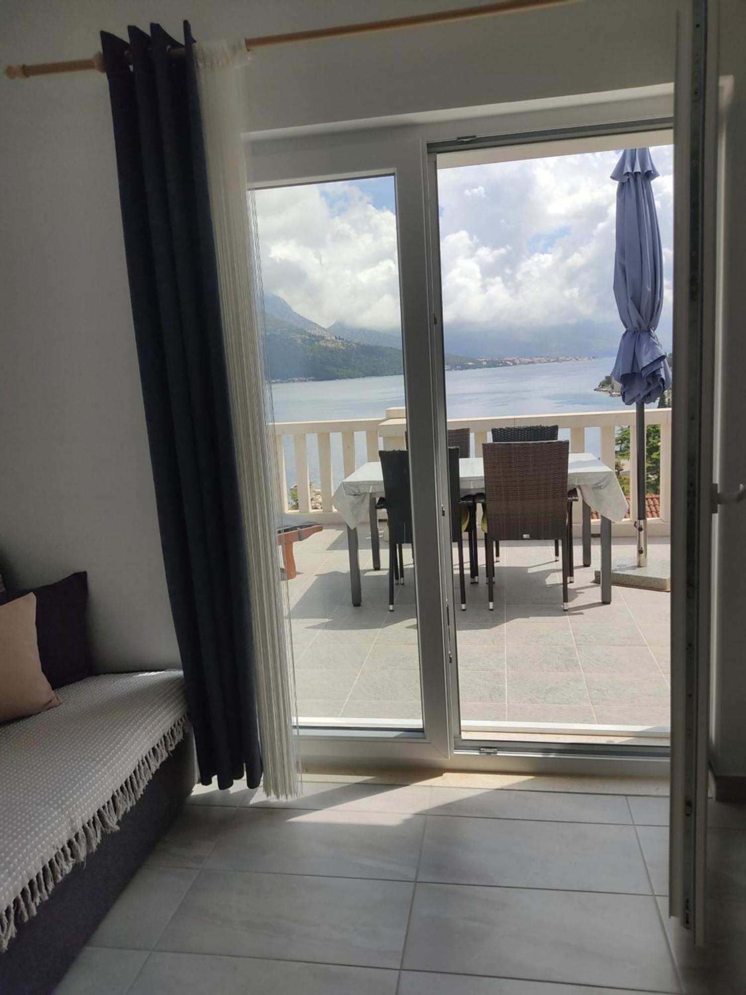 Apartman Mali Tare كورتْشولا المظهر الخارجي الصورة